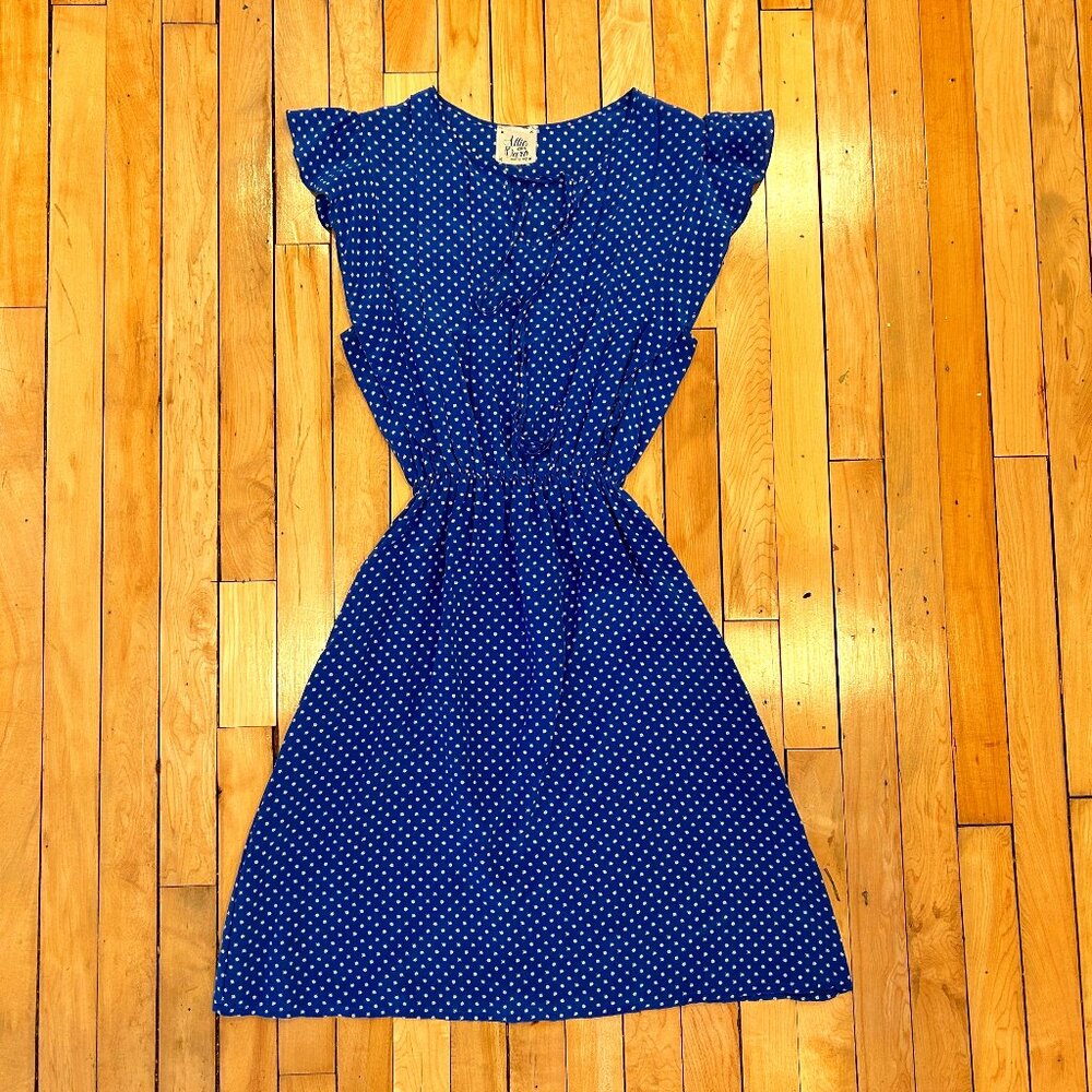 Adorable Italian silk knee-length silk dress, size small